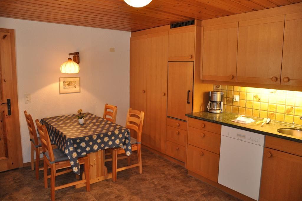 Ferienwohnungen Chalet Hohturnen Grindelwald Exteriör bild